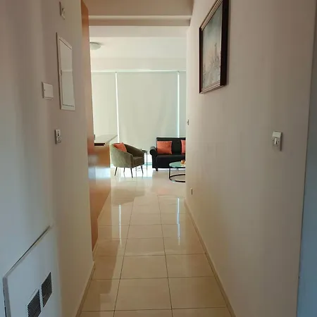 Marina Centre شقة لارنكا