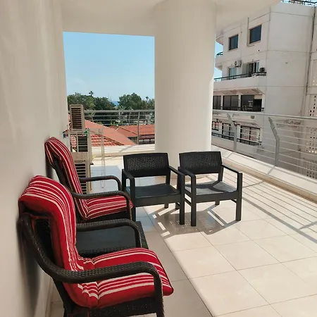 Marina Centre * Larnaka