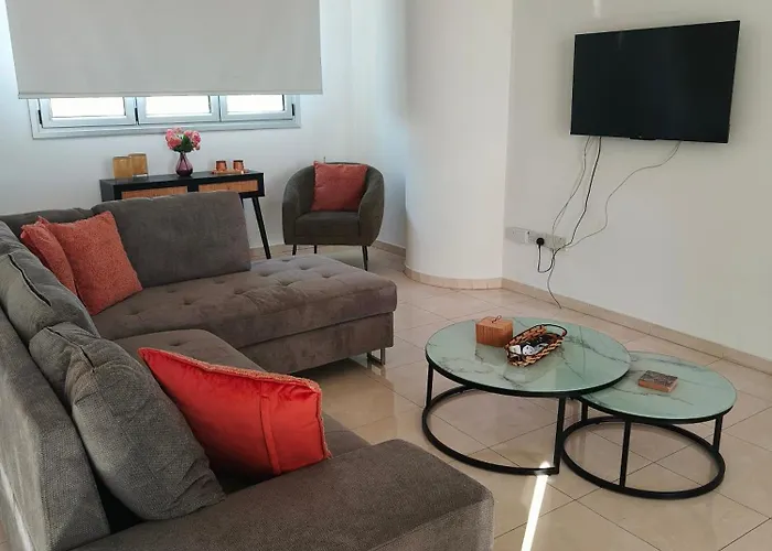 Marina Centre Apartment